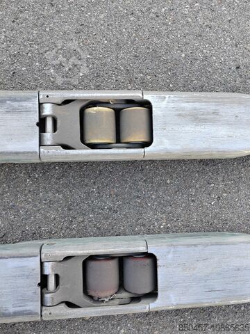 Recogepedidos horizontales Jungheinrich ECE 225 Li-Ion/ 2.4m/ 2020yy/ 3057mh