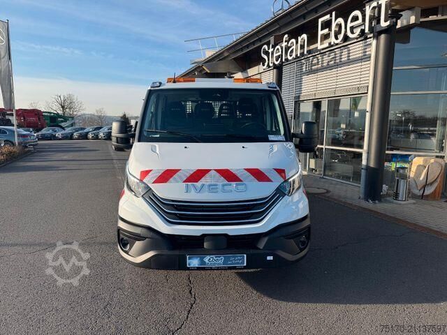 Plataforma furgoneta doble cabina Iveco 35S21 HA8 3.0L *R4.100mm*Automatik*AHK*LED*Luft*