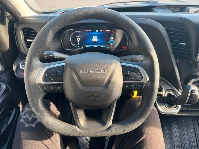 Plataforma furgoneta doble cabina Iveco 35S21 HA8 3.0L *R4.100mm*Automatik*AHK*LED*Luft*