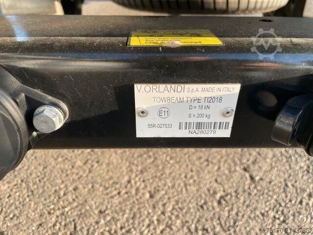 Memuat platform Iveco Daily 35S14 A8 *R3.750mm*Automatik*AHK*