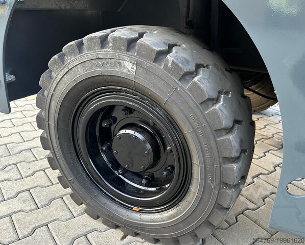 Bočni utovarivač viljuškar Hubtex LQG60/12/50 / LPG / 6000 kg