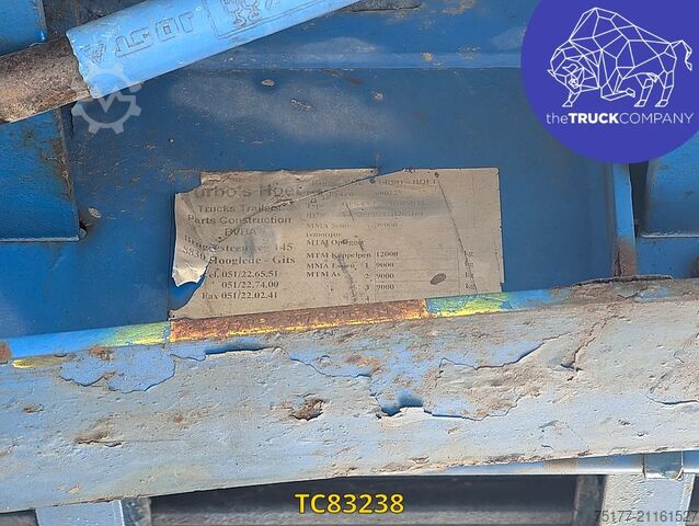 Platformos priekaba Turbos Hoet 