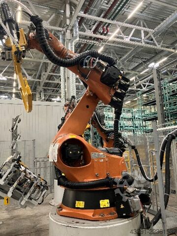Industrijski robot KUKA KR 240-2 2000 Seriennr. 910453