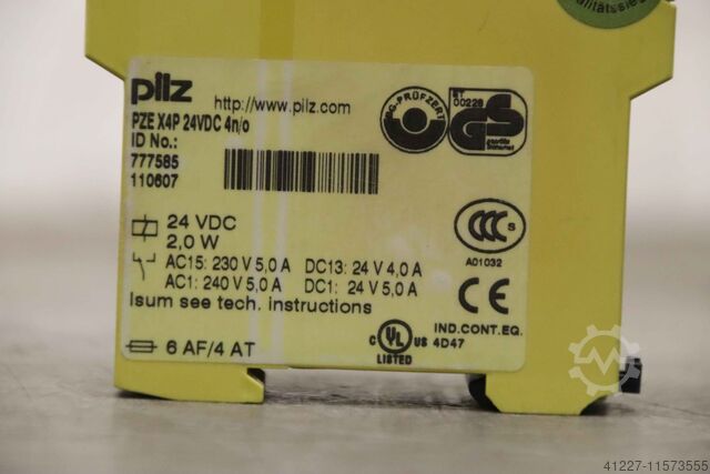 Relé de segurança pilz PZE X4P 24VDC 4n/o