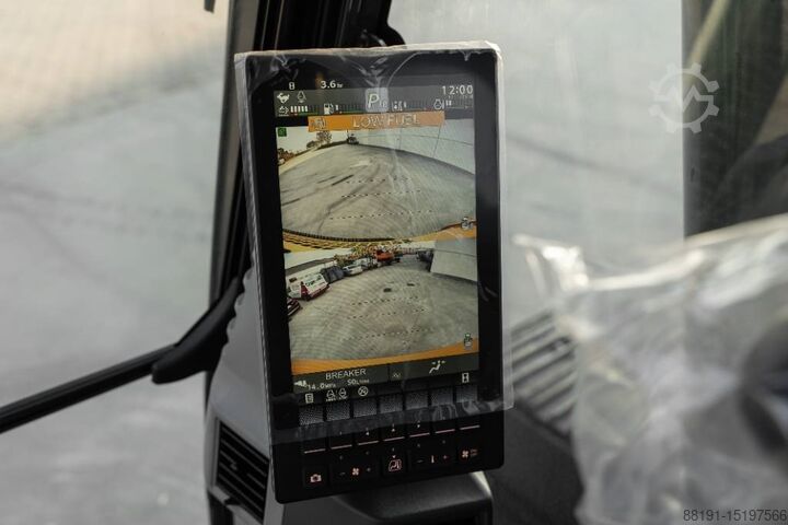 Paletli ekskavatör CASE CX 210E