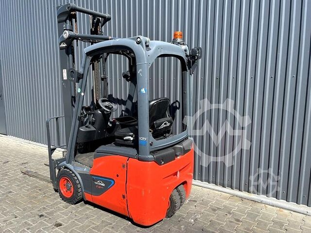 Elektro 3 Rad-Stapler Linde E12-02