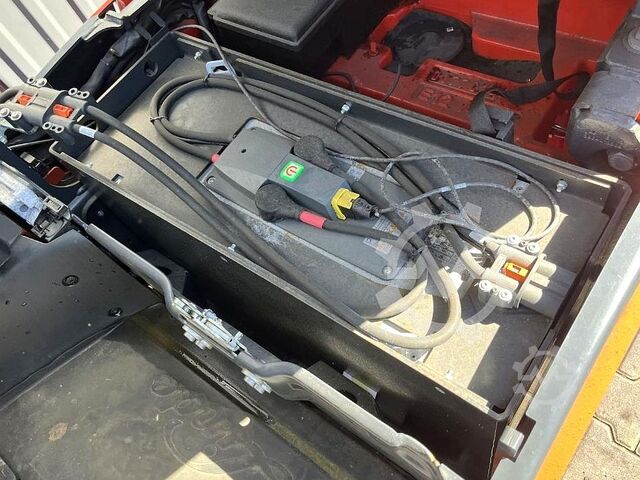 Elektro 3 Rad-Stapler Linde E12-02