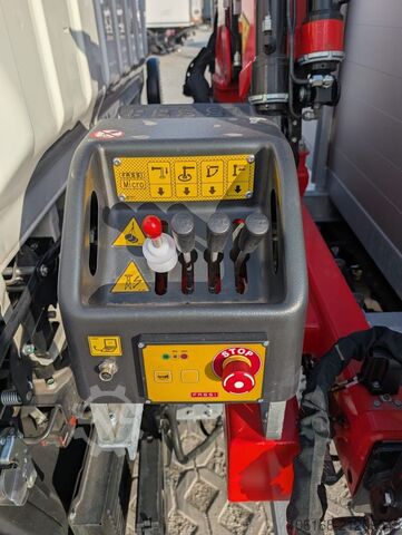 фургон з автокраном на шасі вантажівки Fuso Canter 9C18 Fassi M40 Pritsche 4,5 m