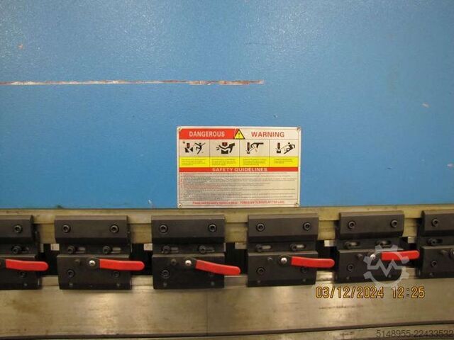 Hydraulisk guillotinesaks MVD 125 t/ 6000 mm