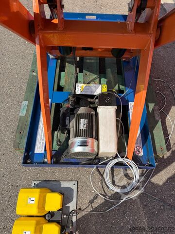Šķērveida pacelšanas galds, Pacelšanas galds Nr.1 EdmoLift CB 1500 B