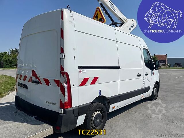 Plataforma elevadora Renault Master