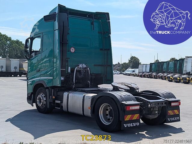 স্ট্যান্ডার্ড SZM Volvo FH 500
