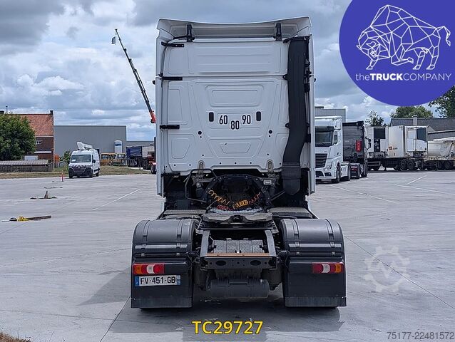 Estándar-SZM Mercedes-Benz Actros 1845