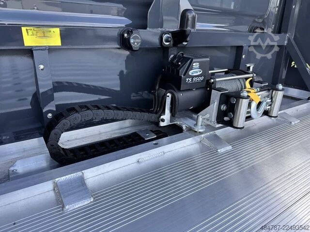 Carro attrezzi IVECO Daily 35S18 35S18 LED NAVIAHK + Tacho
