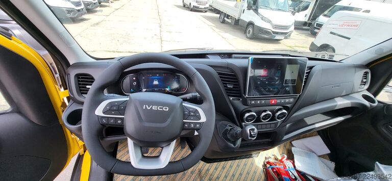 Carro attrezzi IVECO Daily 35S18 35S18 LED NAVIAHK + Tacho