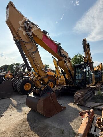 Escavatore cingolato CATERPILLAR 330 F