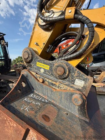 Escavatore cingolato CATERPILLAR 330 F