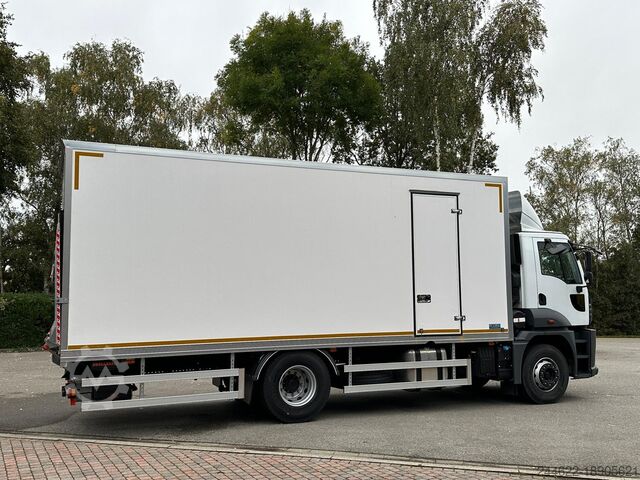 Vrachtwagen met bakwagen Ford Trucks 1833 4x2 - 1 jaar garantie