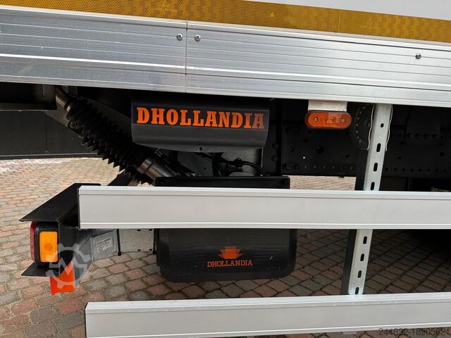 Vrachtwagen met bakwagen Ford Trucks 1833 4x2 - 1 jaar garantie