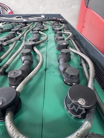 कर्षण बैटरी Hoppecke 80V Batterie 775 AH Bj.2019 Leistung 81%
