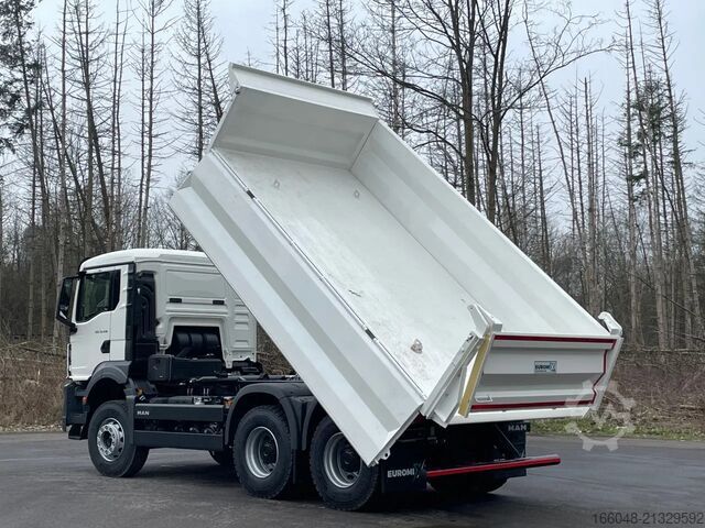 Kipper MAN TGS 33.440 MAN TGS 33.440 6x4 /Euro6 3-Seiten-K...
