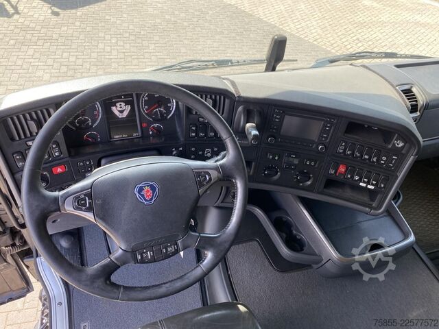 Padrão-SZM Scania R520 V8 / 6x4 / ADR / Full Air / Retarder / Hyd...