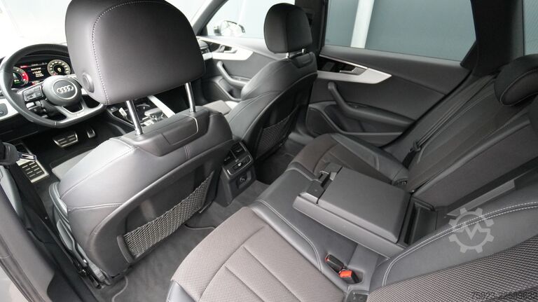 Пасажирський транспорт Audi A4 AVANT 35TDI LAUNCH EDITION SPORT