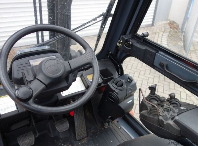 LPG viljuškari Toyota 7FGF40