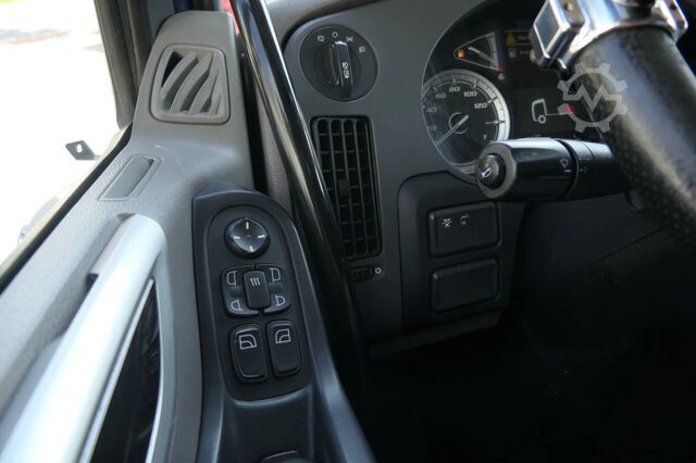 Standard-SZM DAF XF 480 | Intarder | 2 Tanks | 517050Km | 2020 |...