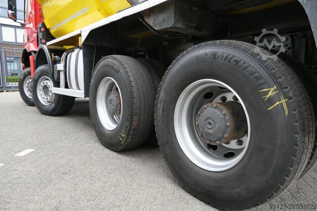 Truk jungkit Mercedes-Benz Arocs 4151 | 8X6 | Voith Retarder | 263807Km | ...
