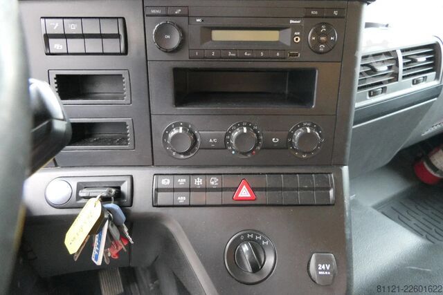 Truk jungkit Mercedes-Benz Arocs 4151 | 8X6 | Voith Retarder | 263807Km | ...