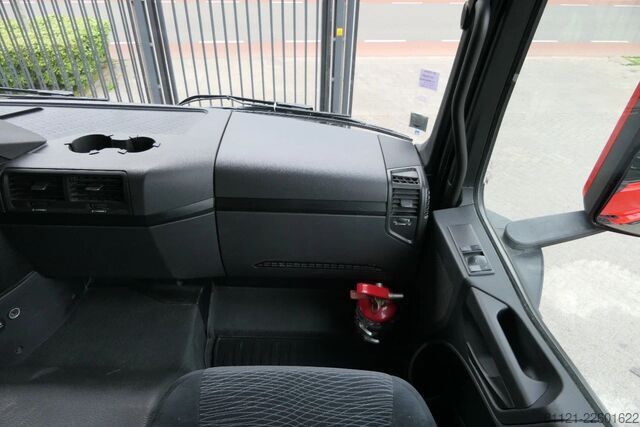 Truk jungkit Mercedes-Benz Arocs 4151 | 8X6 | Voith Retarder | 263807Km | ...