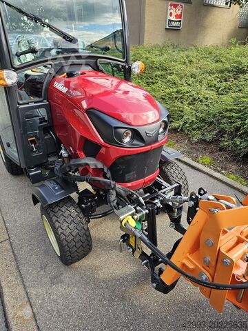 Appareil de service hivernal Yanmar SA221