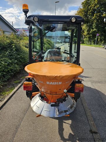 Appareil de service hivernal Yanmar SA221