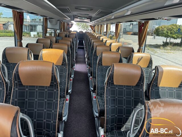 Turistbuss MERCEDES-BENZ Tourismo, 64 Seats