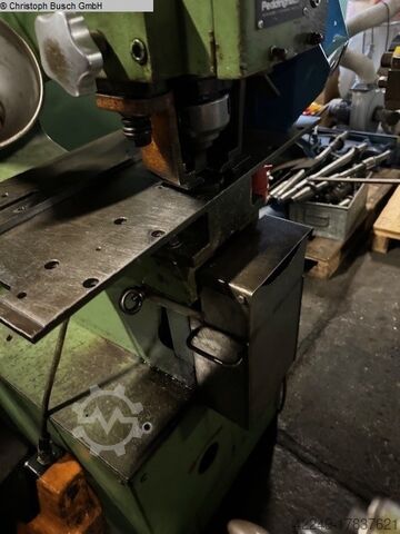 Dierovací lis - jeden stĺpec PEDDINGHAUS Hydraulic 300