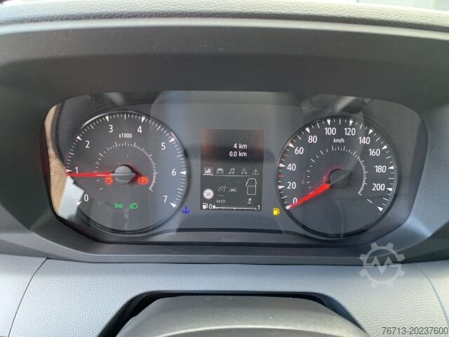 Varebil Renault Master ADVANCE L2H2 3,3t Blue dCi 150 AHK+KAMERA