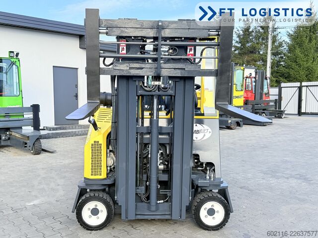  Combilift CB3000 GAS TRIPLEX 4900 FREE-LIFT