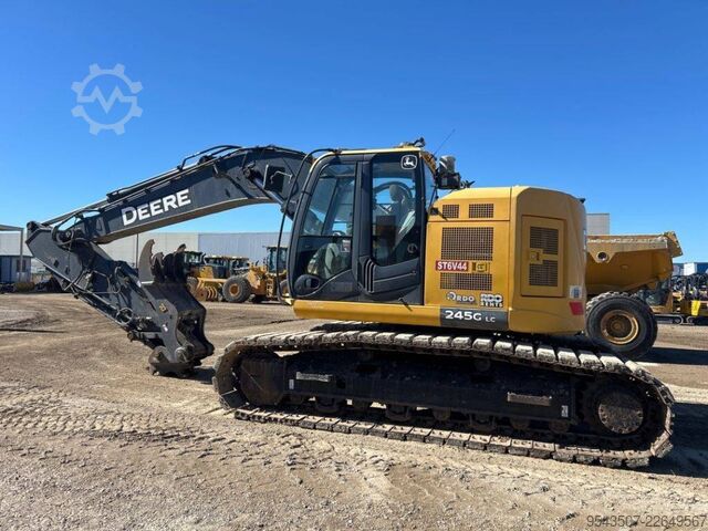 Máy xúc bánh xích John Deere 245G