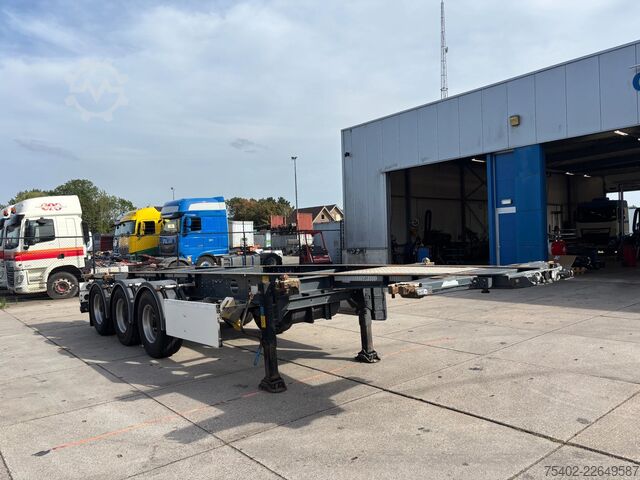 Pengangkutan kontena LAG O-3-CC / Tank Chassis 20-30FT / BPW + Disc