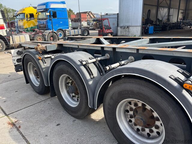 Pengangkutan kontena LAG O-3-CC / Tank Chassis 20-30FT / BPW + Disc