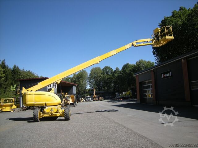 Platform kerja teleskopik JLG 660SJ