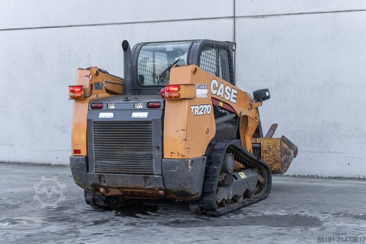 Carregadora de lagartas CASE TR 270