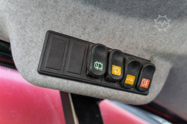 Pemuat teleskopik Manitou MT 1840