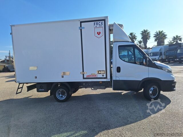 冷蔵・iso・生鮮サービスケース Iveco DAILY 35C18 3000 CC euro 6