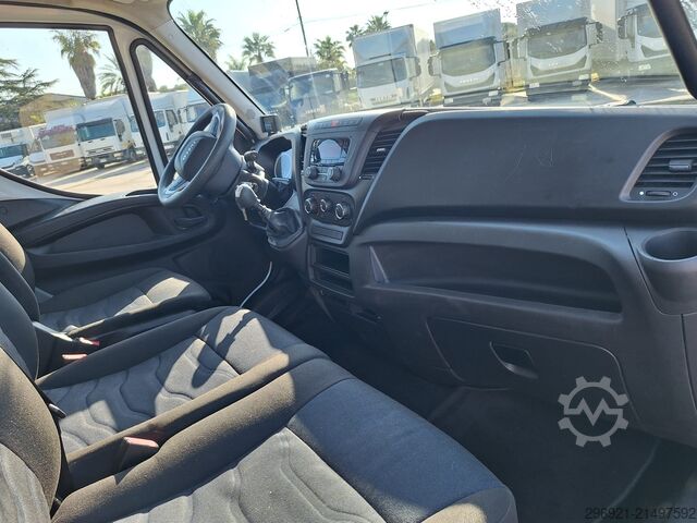 冷蔵・iso・生鮮サービスケース Iveco DAILY 35C18 3000 CC euro 6