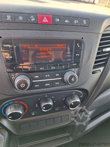 冷蔵・iso・生鮮サービスケース Iveco DAILY 35C18 3000 CC euro 6