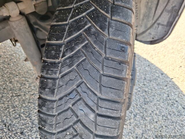 冷蔵・iso・生鮮サービスケース Iveco DAILY 35C18 3000 CC euro 6