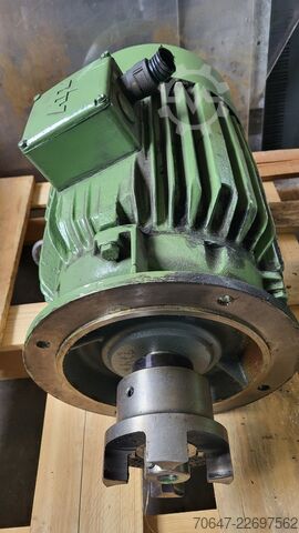 SKM Industriemaschinen GmbH SKM Industriemaschinen GmbH SKM Industriemaschinen GmbH