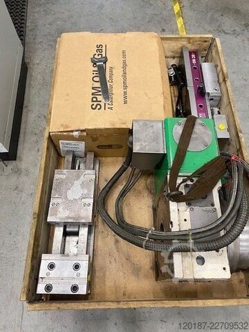 Qendër përpunimi vertikale Okuma MB-66VA/B